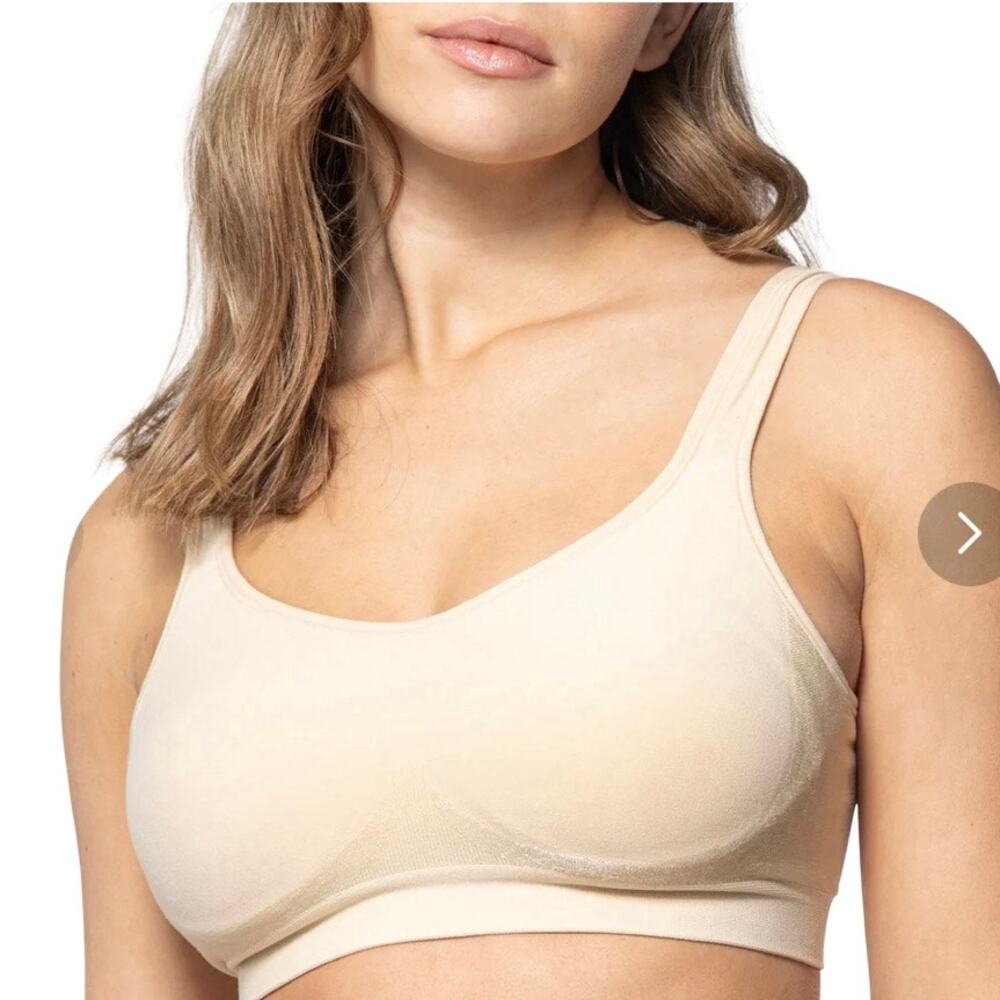 Underoutfit The Comfort Shaping Bra #457 Size 2XL Wireless Light Padding NWOT